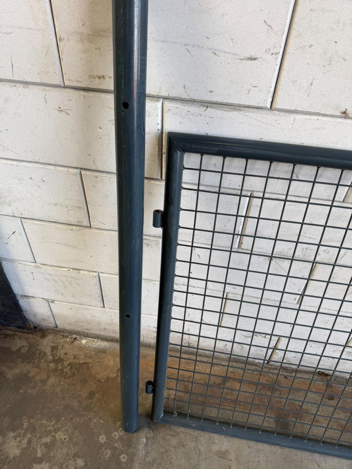 Dubbele tuinpoort 300 × 100 cm – RAL7016 antraciet – 2e keus
