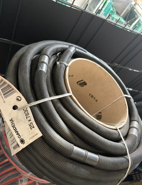 Gardena Vijverslang 19 mm (3/4") – 25 Meter – Zwarte Geribbelde Slang – Origineel Gardena